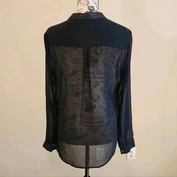 Suzy Shier Black V-Neck Long Sleeve Blouse, size small - Picture 5 of 11